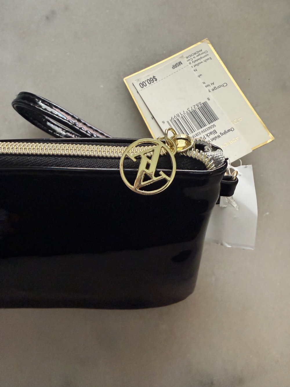 Adrienne Vittadini Black Patent Charging Wristlet - Picture 4 of 10